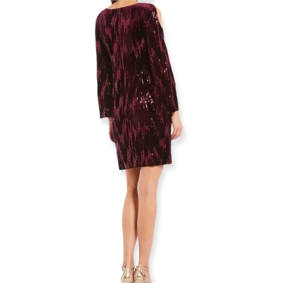 Jessica Howard Burgundy Sequined Velvet Cold Shoulder Shift Dress‎ Plus Size 22 - Picture 4 of 8